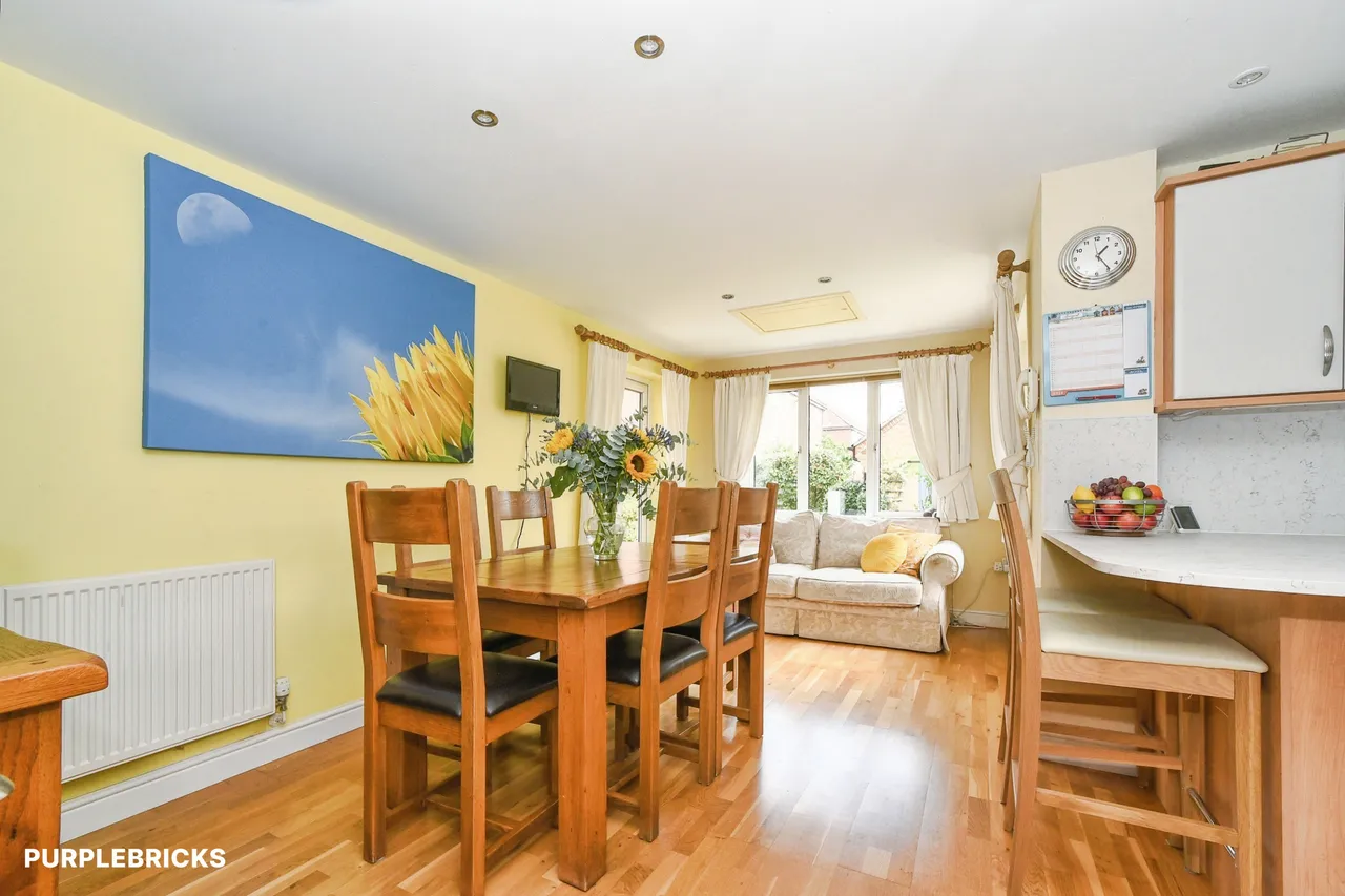 Eyles Road, Devizes, SN10, photo 5
