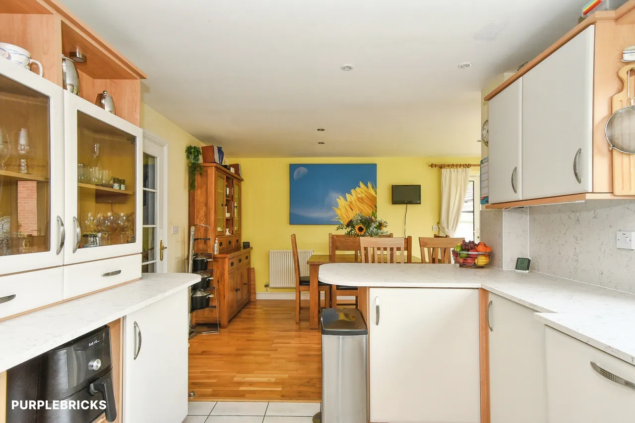 Eyles Road, Devizes, SN10, photo 16