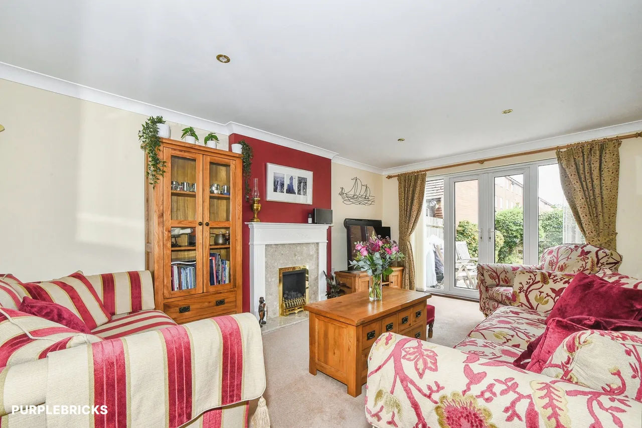 Eyles Road, Devizes, SN10, photo 3