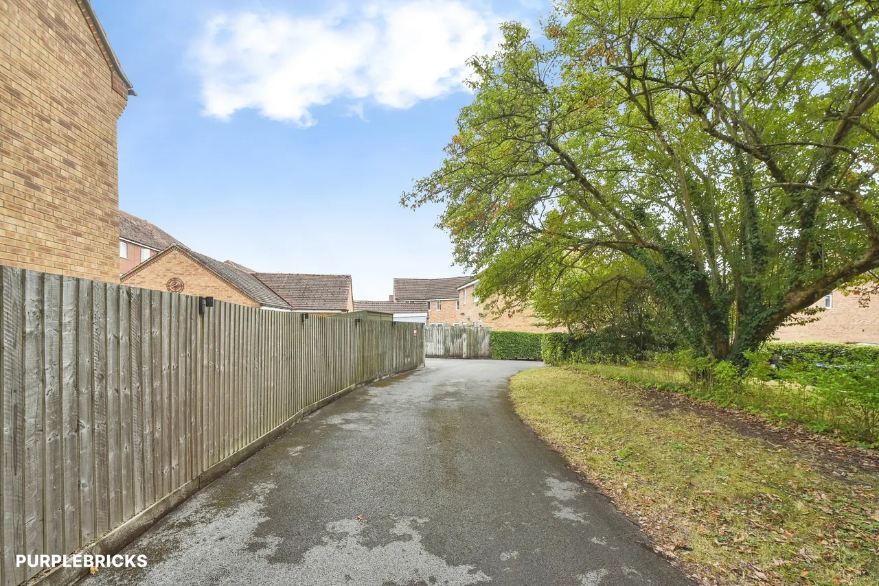 Eyles Road, Devizes, SN10, photo 39