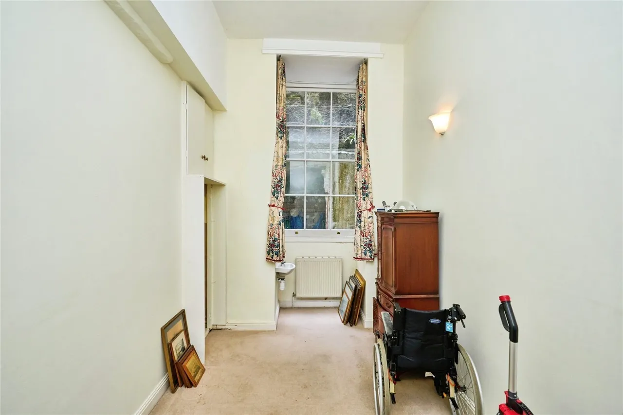 Grove Road, Ventnor, PO38, photo 12
