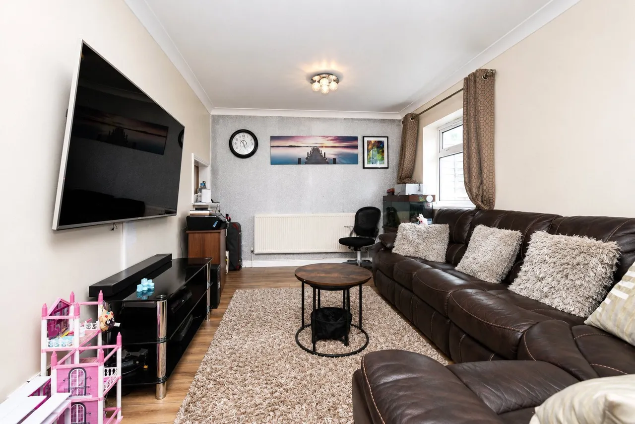 Sandon Road, Basildon, Essex, SS14, photo 3