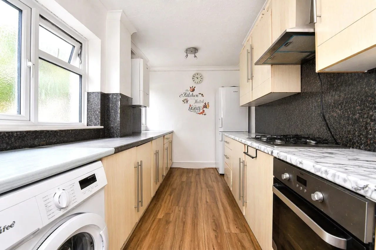 Sandon Road, Basildon, Essex, SS14, photo 5