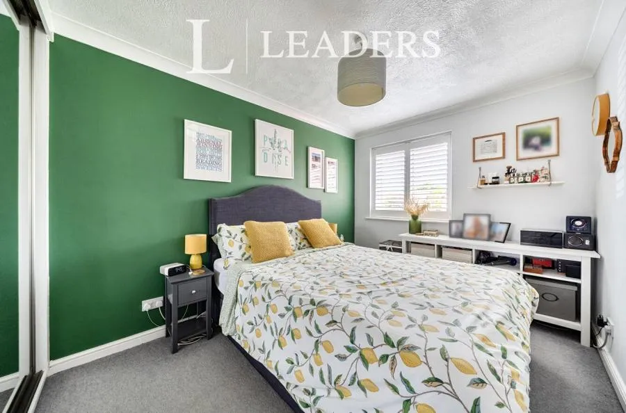 Amberley Close, Tonbridge, TN9, photo 3
