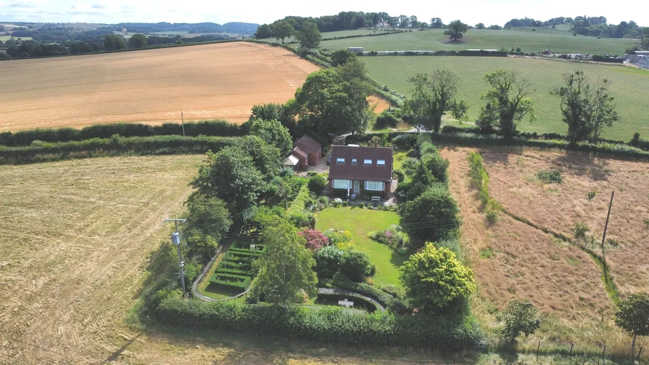 Rookery Lane, Crayke, YO61, photo 3