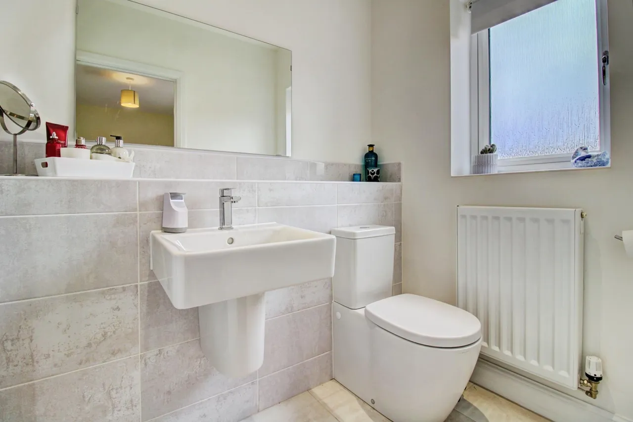 Fleming Drive, Lichfield, WS13, photo 24