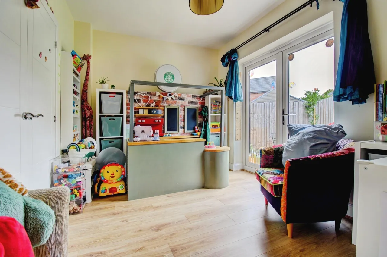 Fleming Drive, Lichfield, WS13, photo 11