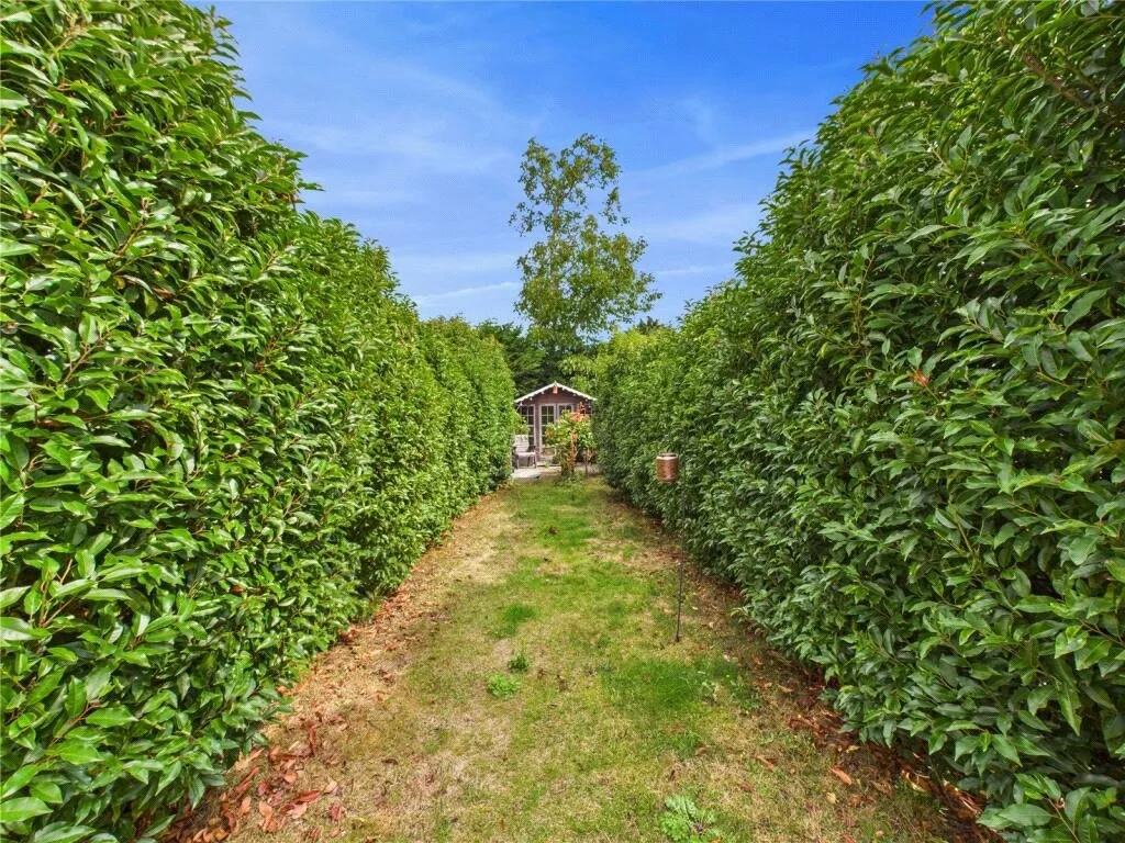 Mill Lane, Bradfield, CO11, photo 14