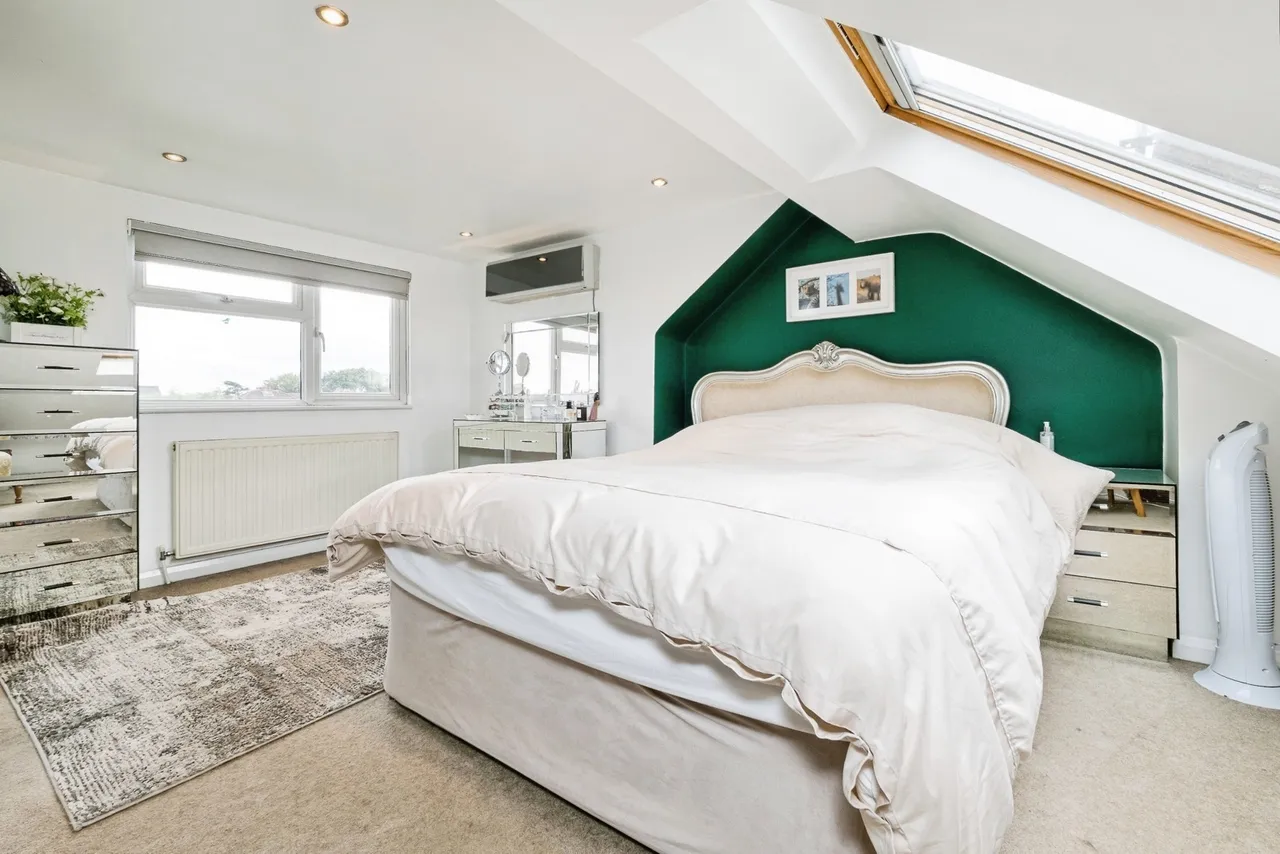Stanley Road, Hornchurch, RM12, photo 26