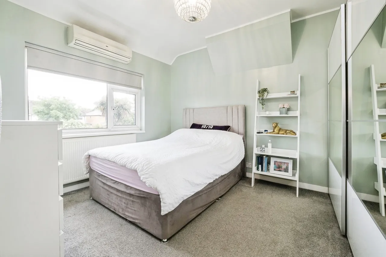 Stanley Road, Hornchurch, RM12, photo 8