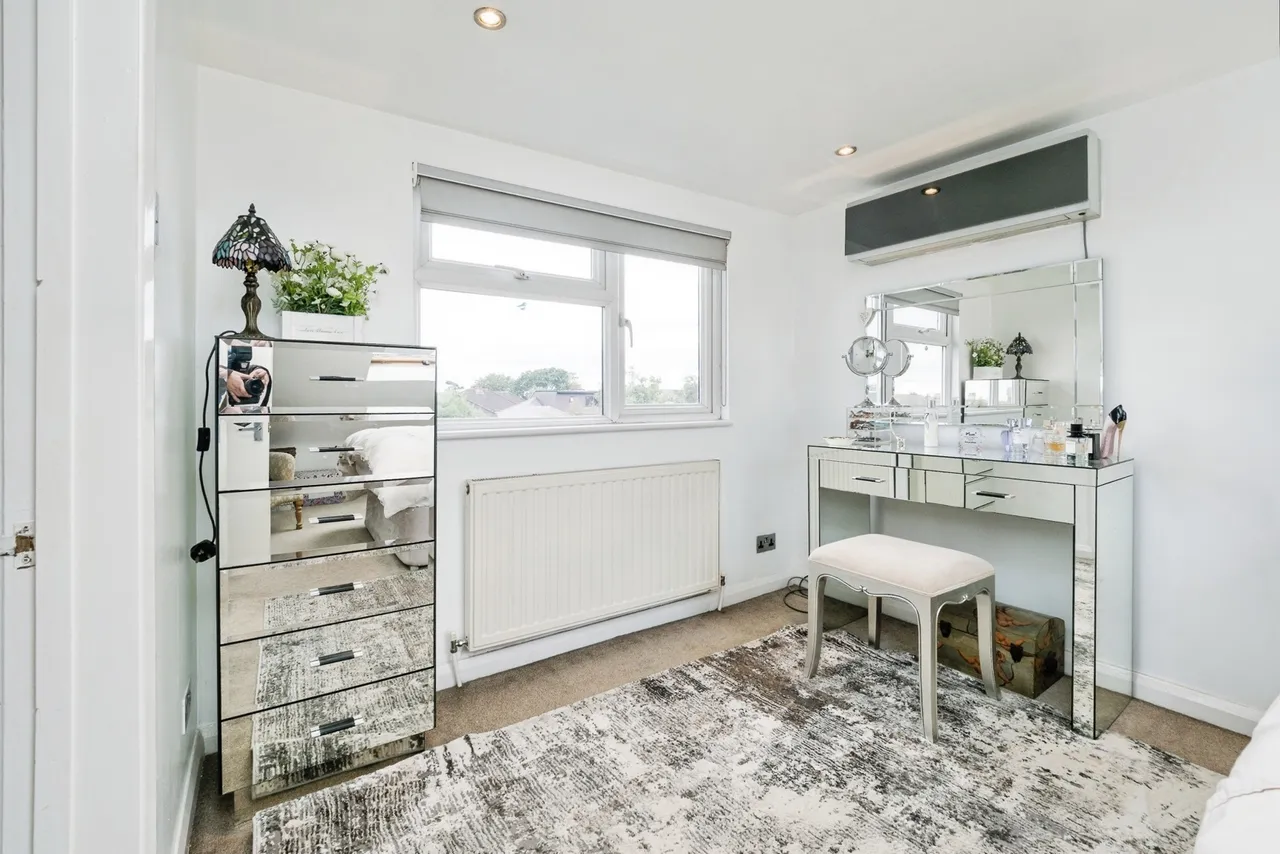 Stanley Road, Hornchurch, RM12, photo 25