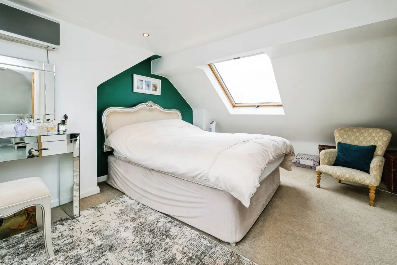 Stanley Road, Hornchurch, RM12, photo 10
