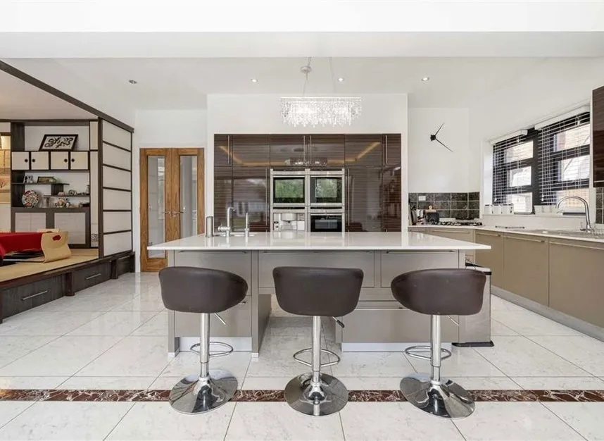 Stanley Road, Teddington, TW11, photo 4