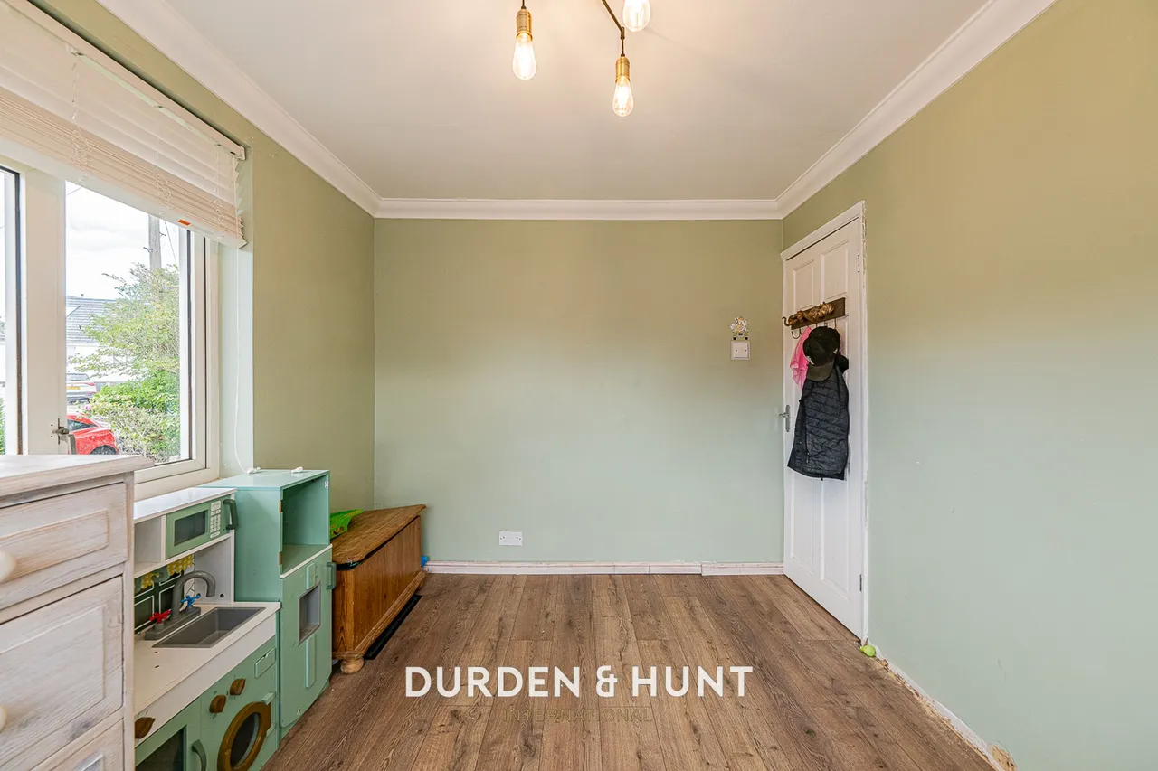 Kendal Close, Hullbridge, SS5, photo 11