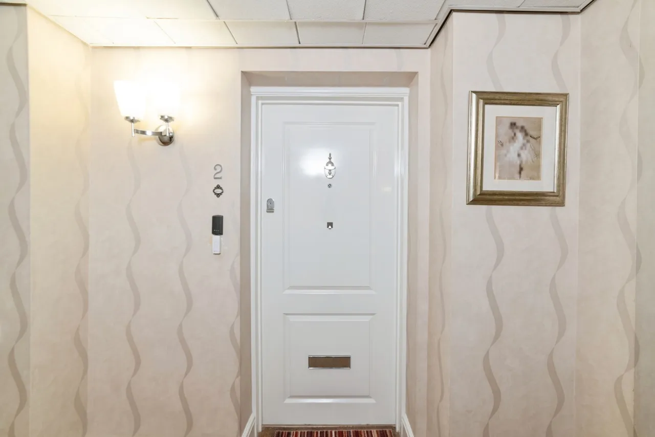 Court, Swansea, SA3, photo 7