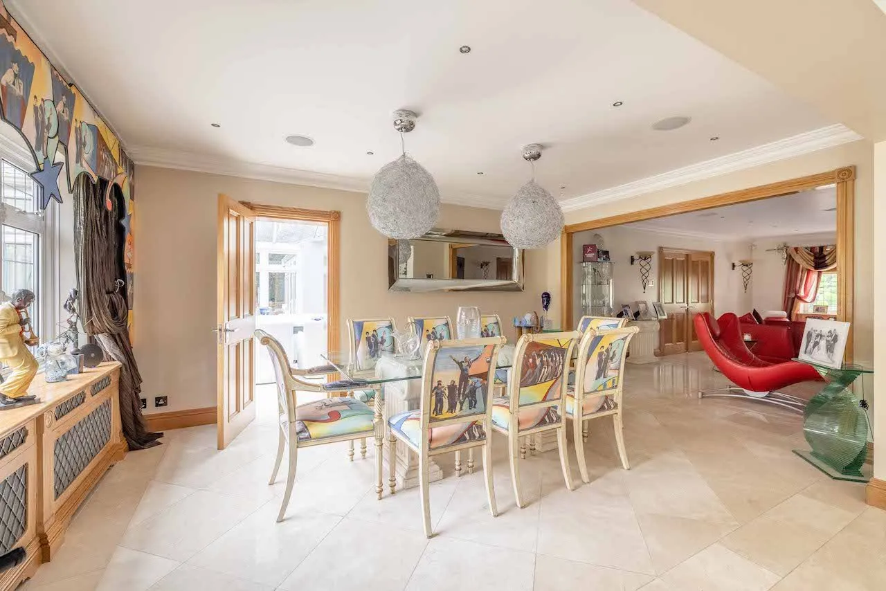 Fulmer Drive, Gerrards Cross, SL9, photo 16