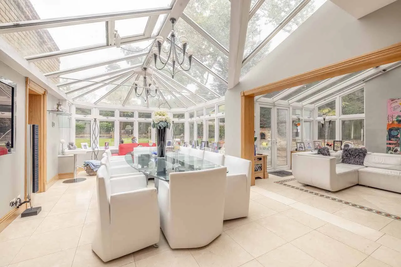 Fulmer Drive, Gerrards Cross, SL9, photo 15