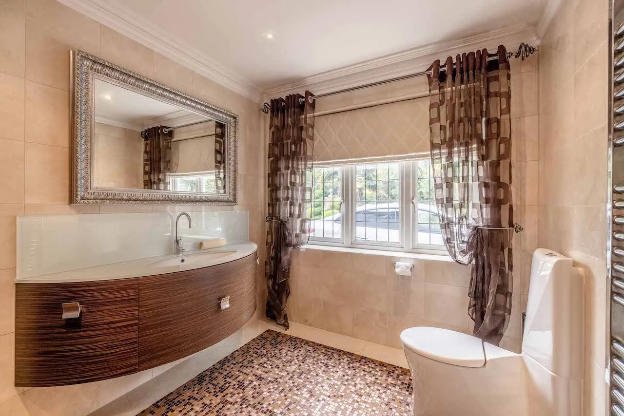 Fulmer Drive, Gerrards Cross, SL9, photo 5