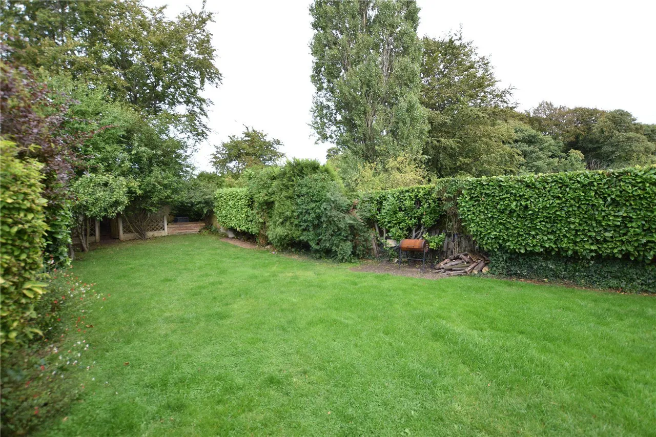 Ramshead Drive, Seacroft, LS14, photo 14