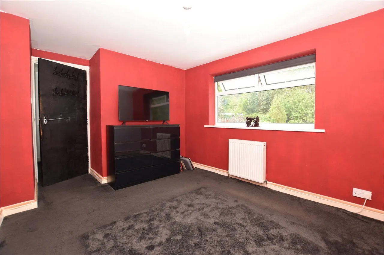 Ramshead Drive, Seacroft, LS14, photo 7