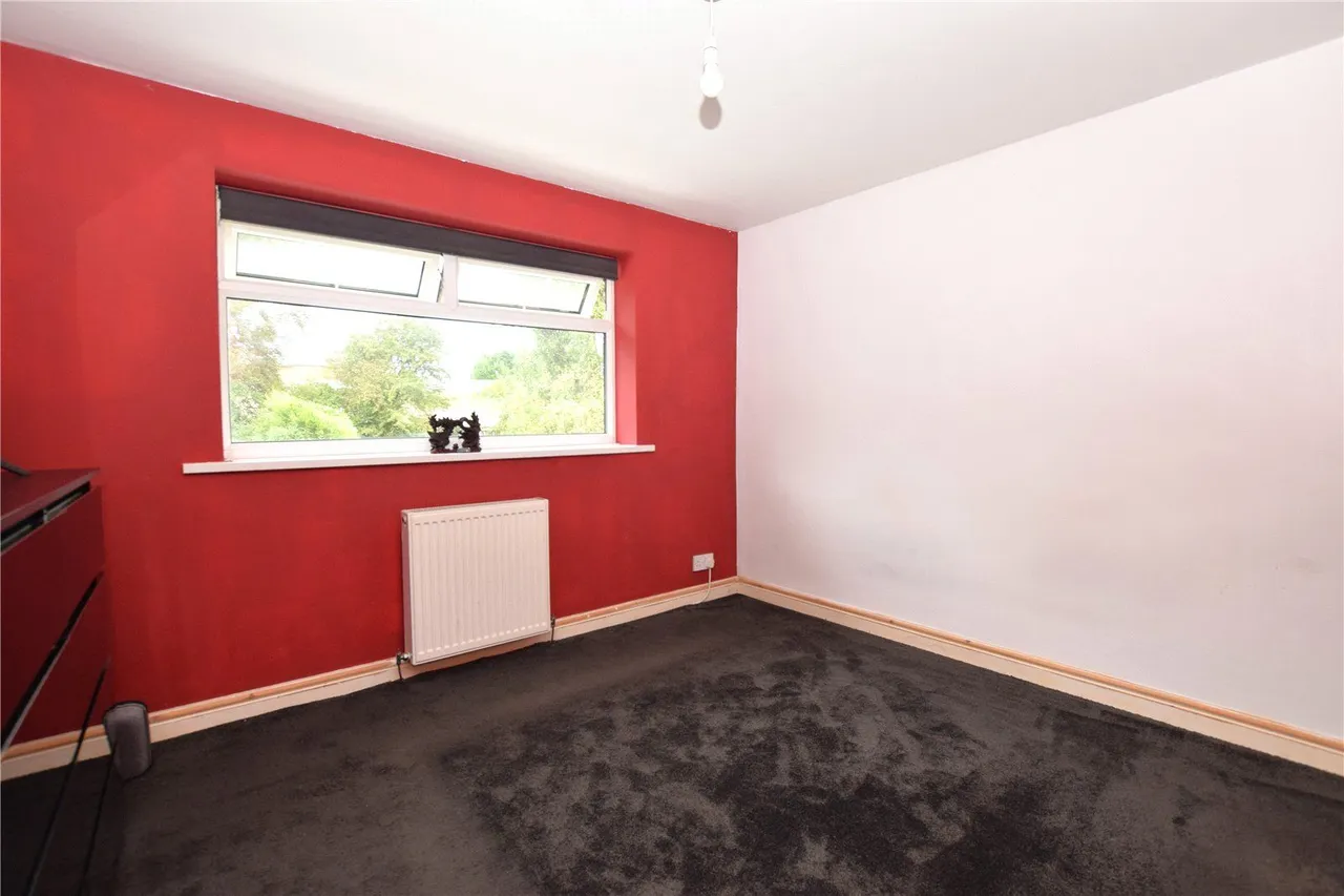 Ramshead Drive, Seacroft, LS14, photo 11