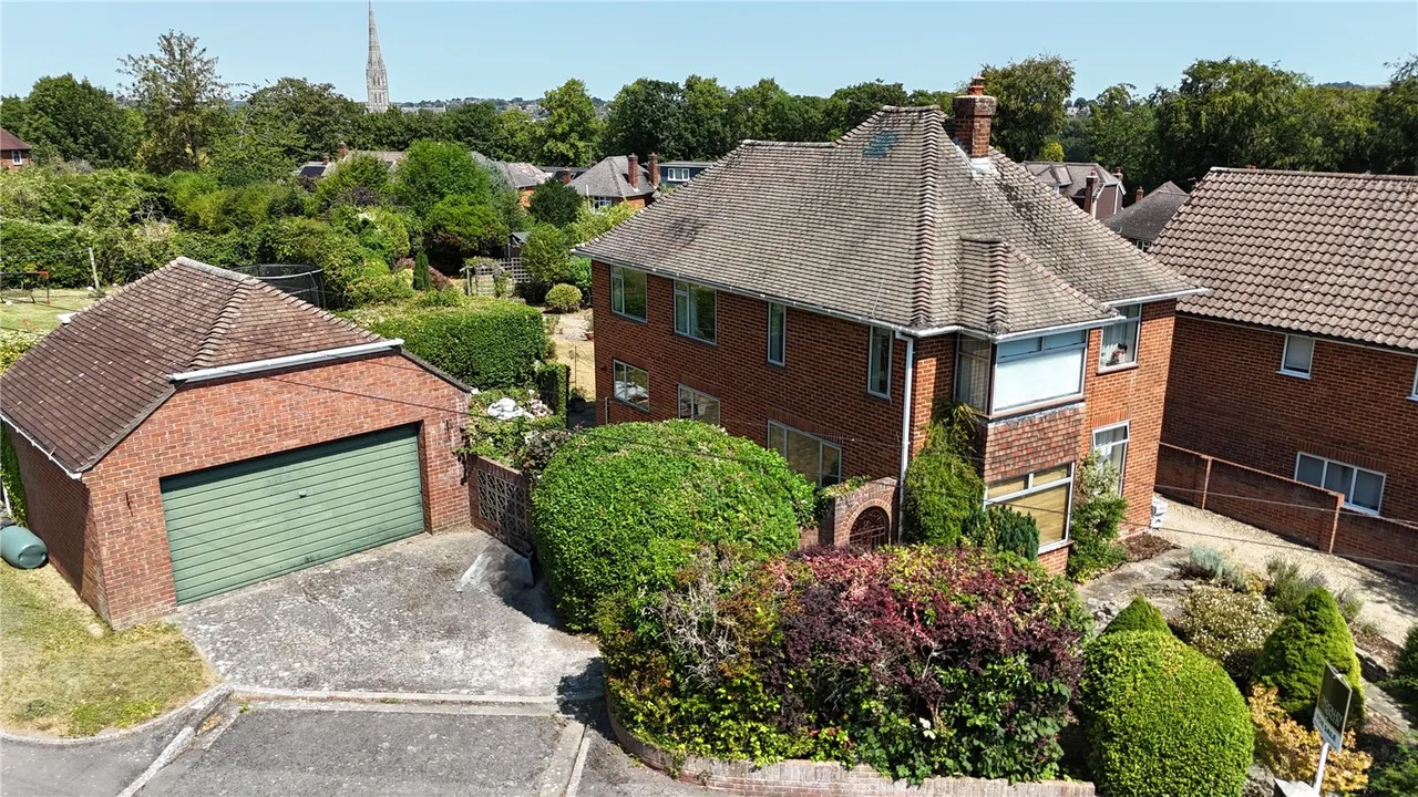 Godley Road, Harnham, Salisbury, Wiltshire, SP2 8EQ, photo 16