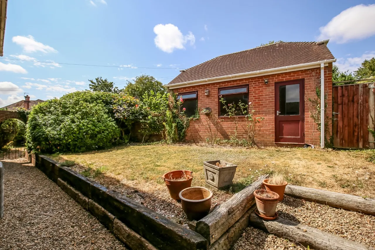 Godley Road, Harnham, Salisbury, Wiltshire, SP2 8EQ, photo 13