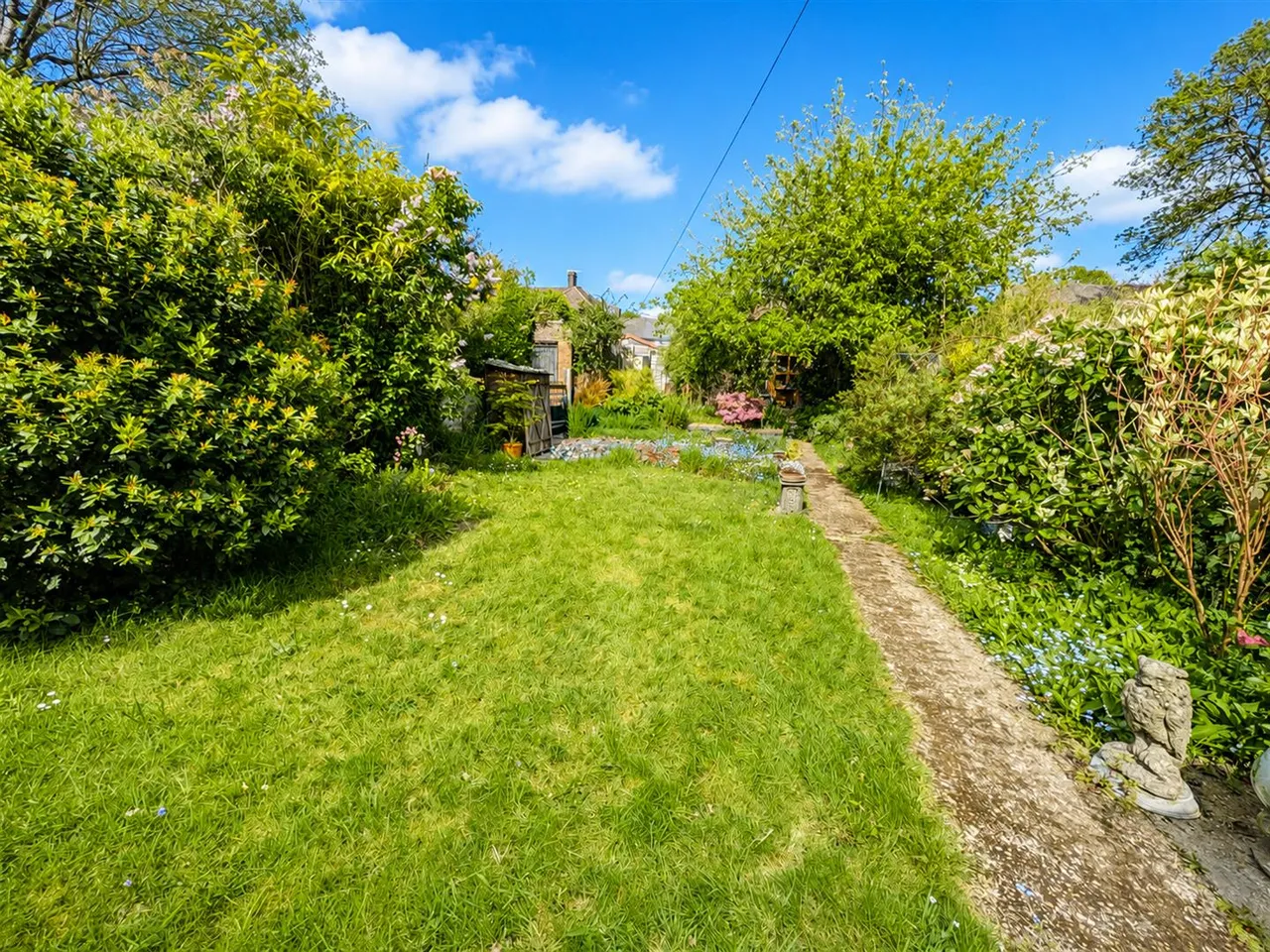 Framfield Road, Buxted, Uckfield, TN22 4LF, photo 2