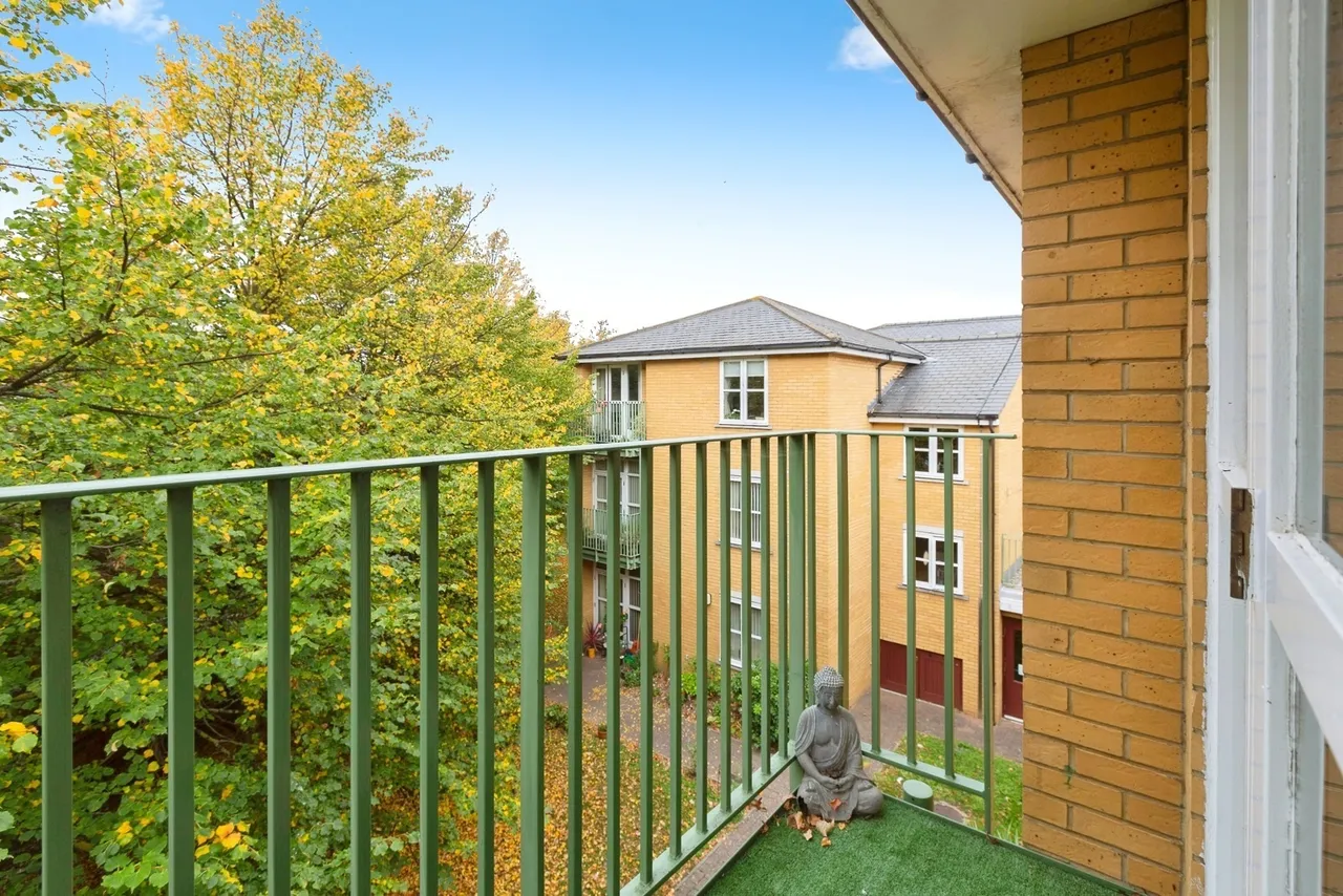 Village Way, Barkingside, Ilford, IG6, photo 6
