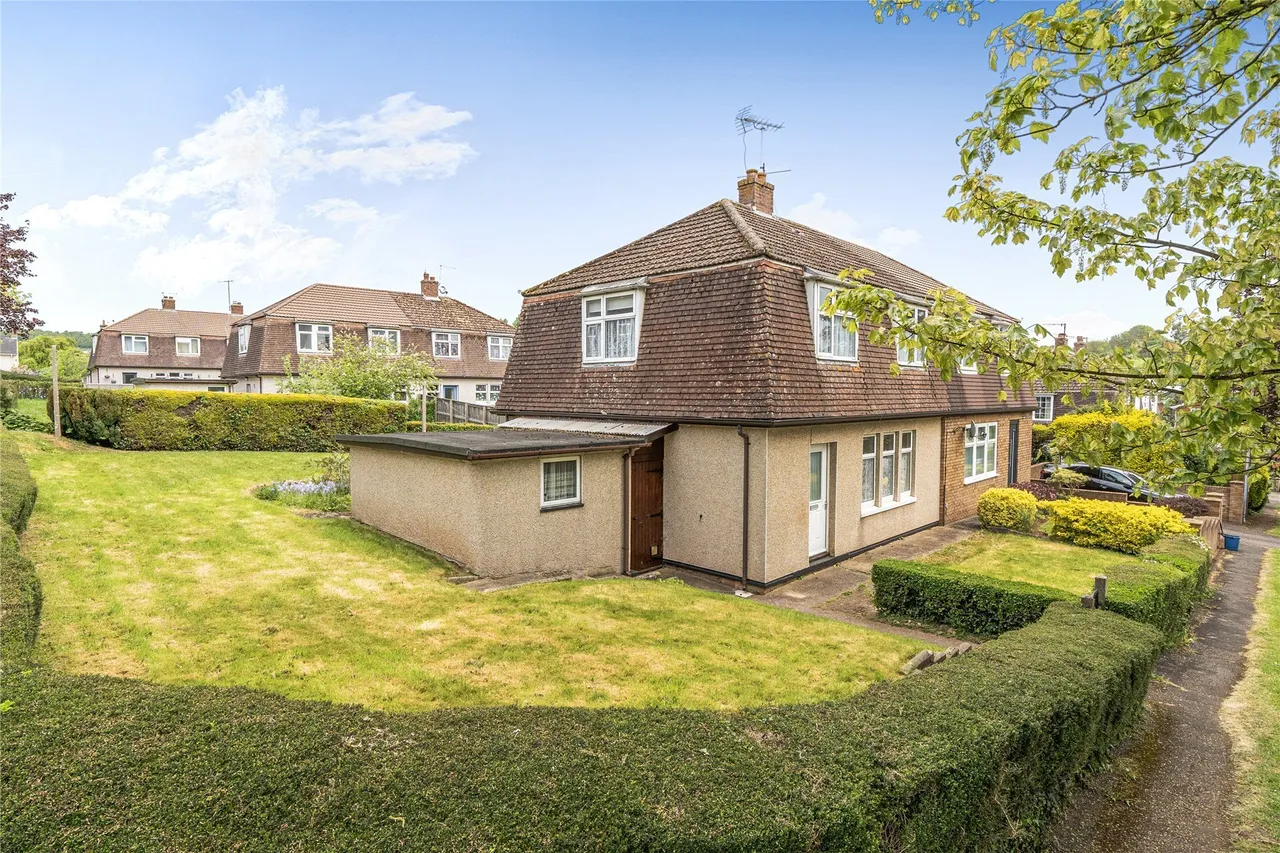 3 bed property for sale — Winswood, Crediton, Devon, EX17