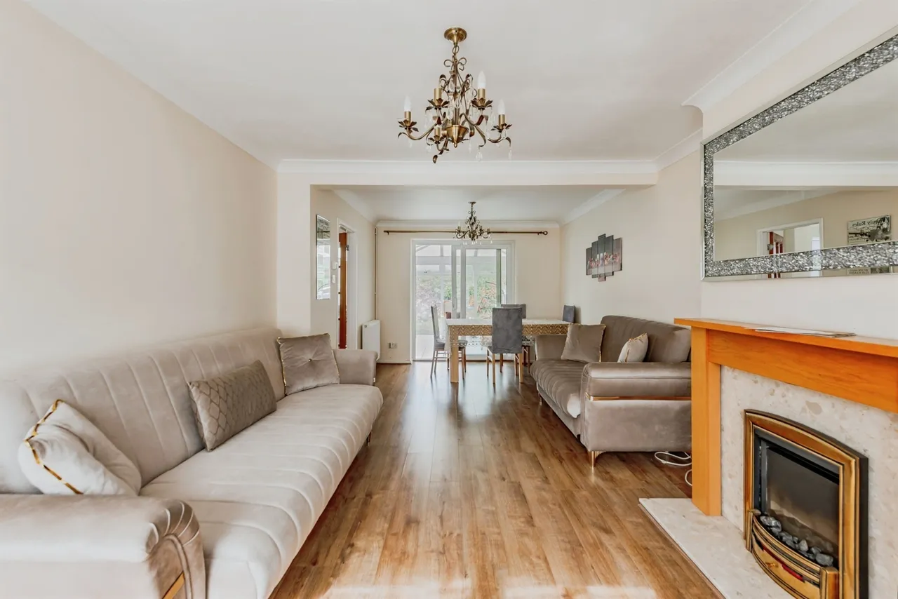 Winchester Road, Crawley, RH10, photo 27