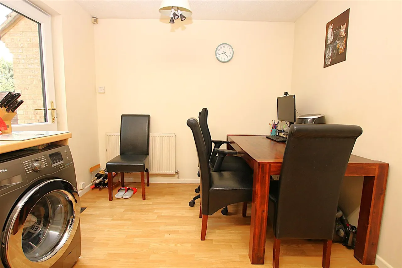 Granary Court, East Hunsbury, photo 6