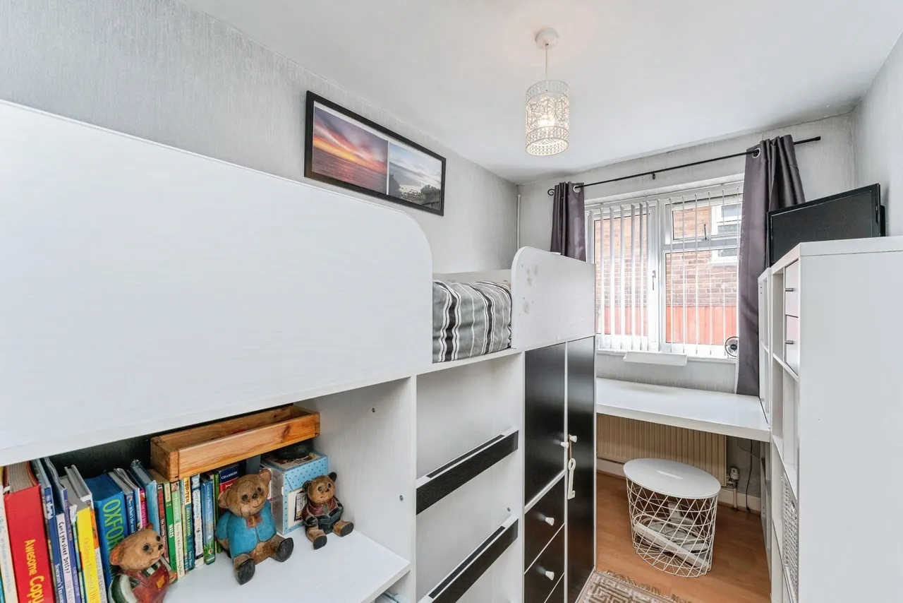 Bromfield Lane, Mold, CH7, photo 16