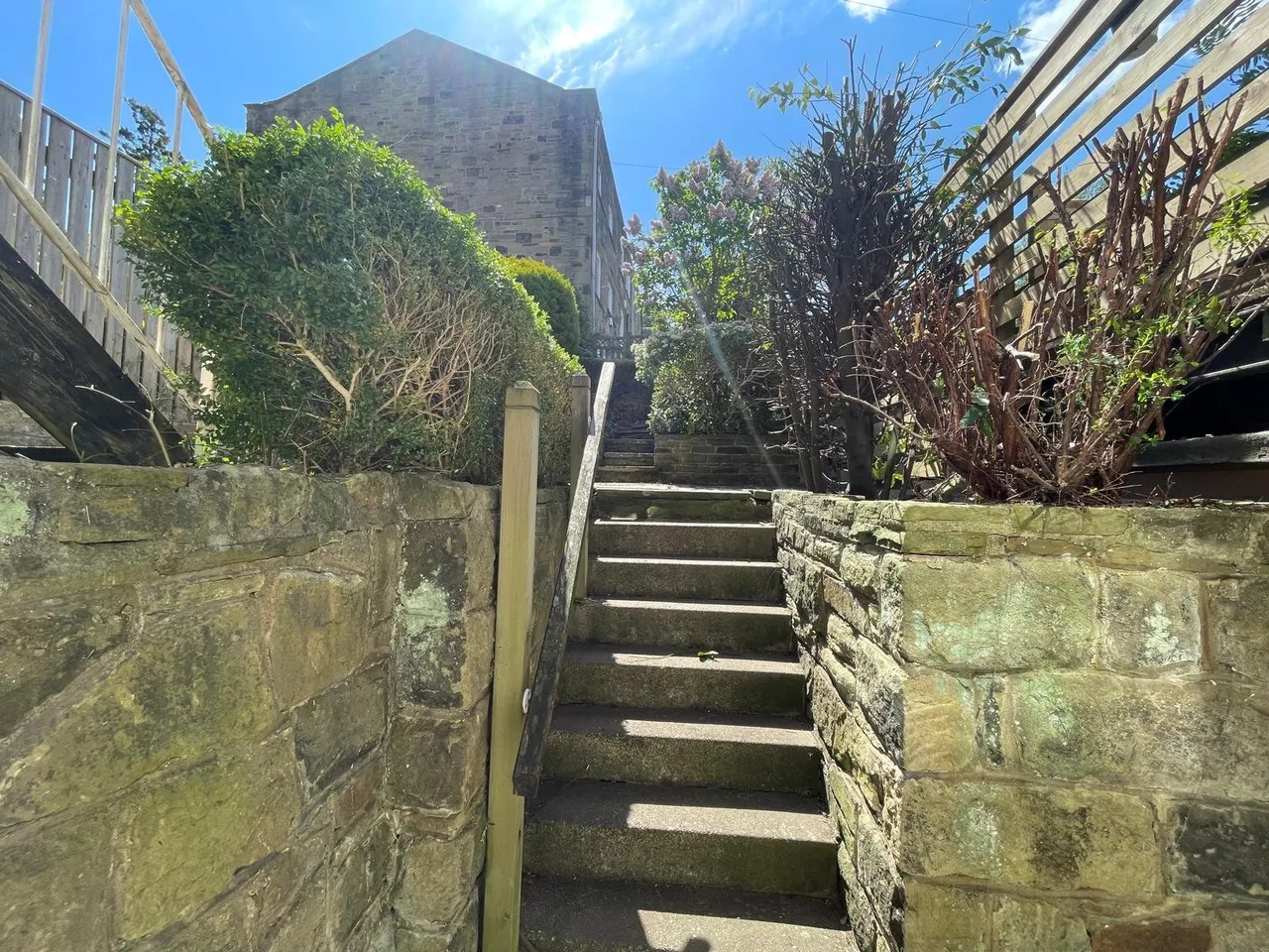 Marlborough Square, Ilkley, LS29, photo 8