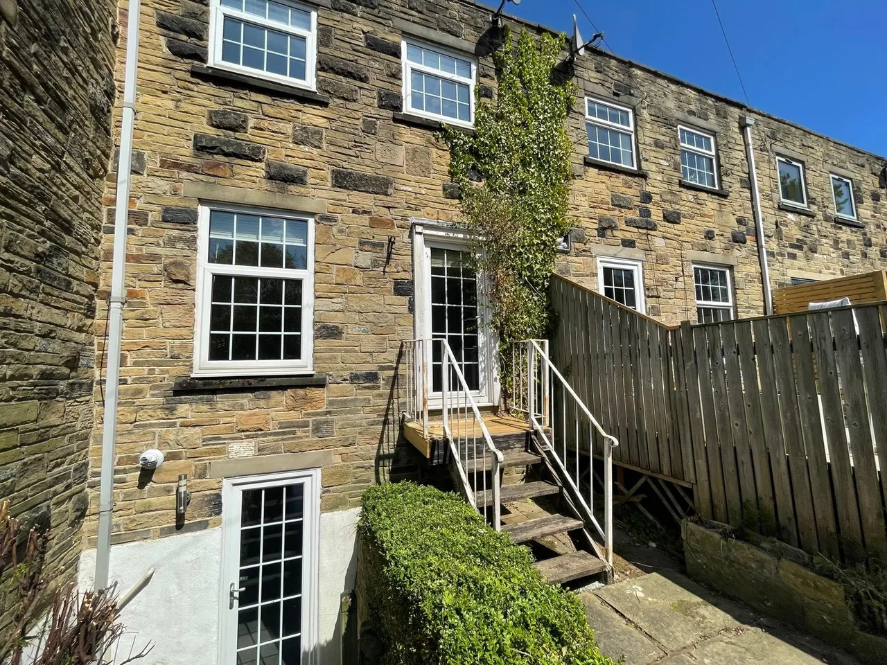 Marlborough Square, Ilkley, LS29, photo 22