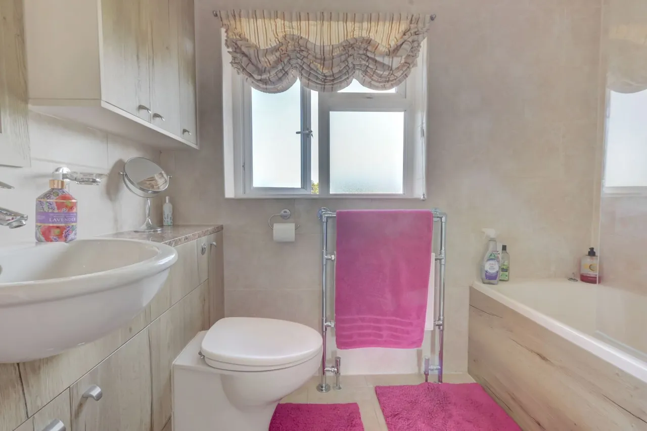 Woodfield Road, Princes Risborough, HP27, photo 9