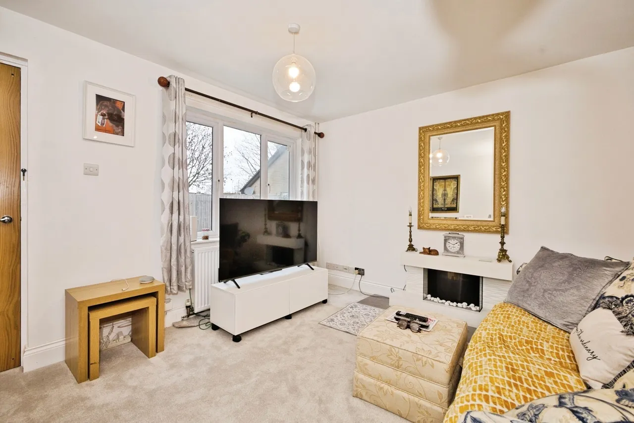 Golding Close, Wells, BA5, photo 3