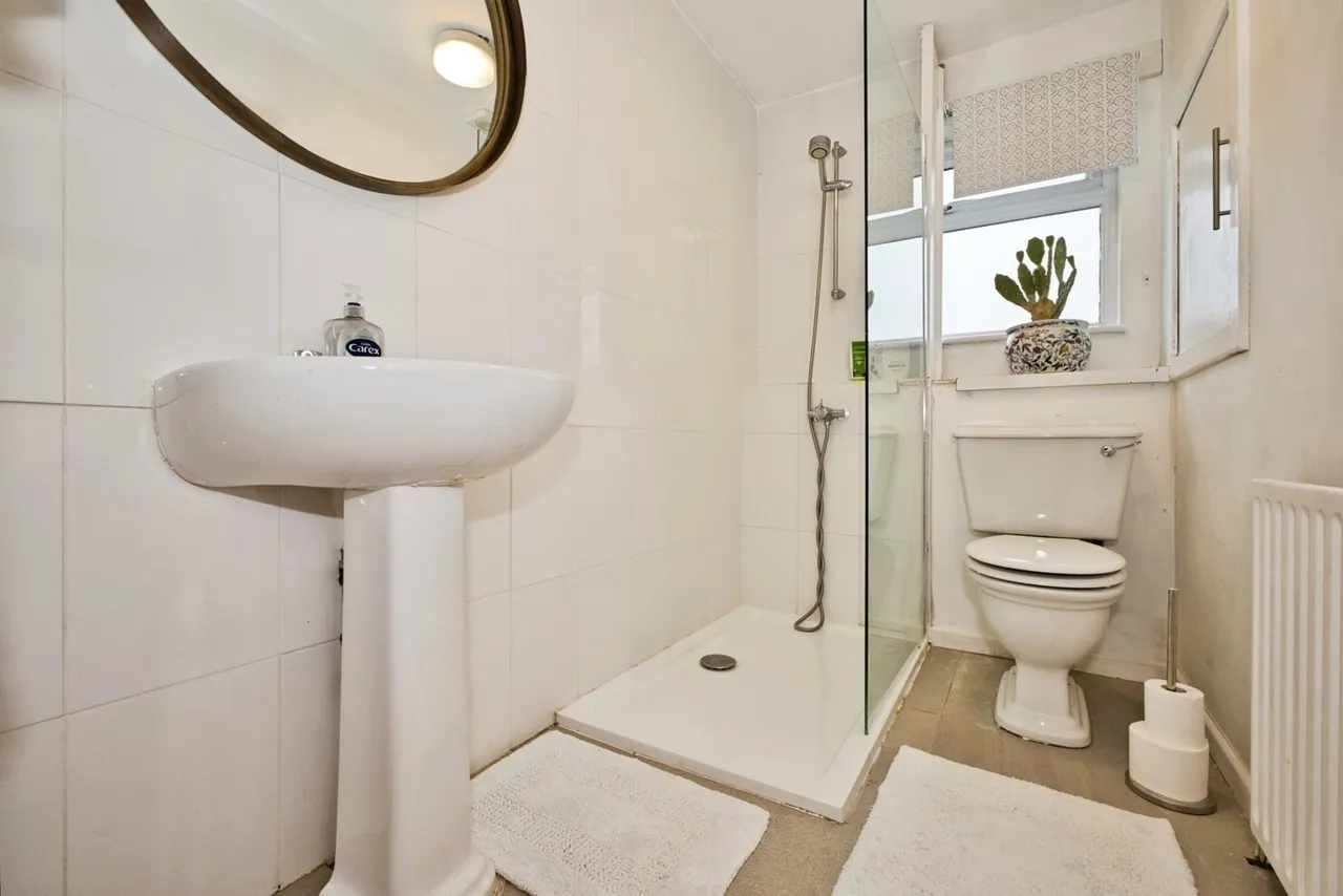 Golding Close, Wells, BA5, photo 12