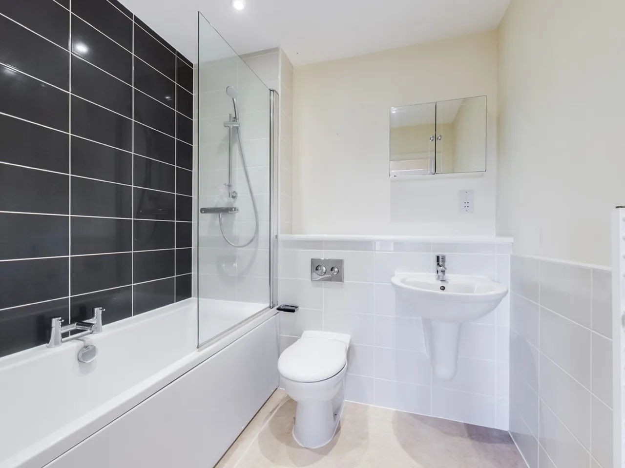 Sargent Way, Wickhurst Green, Horsham, photo 8