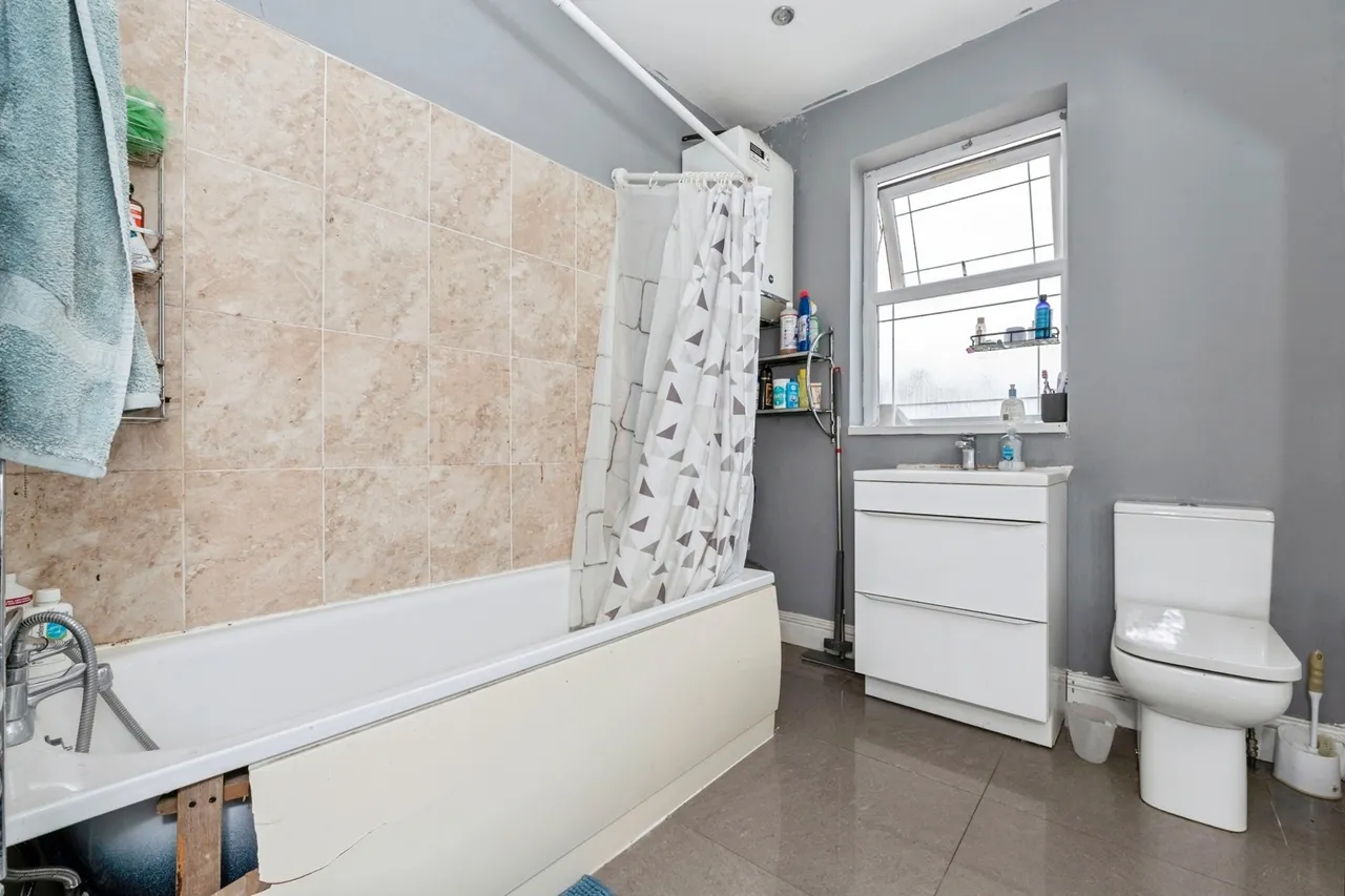 Brook Road, Gravesend, DA11, photo 11