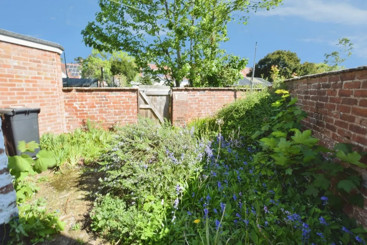 Howell Road, Exeter, photo 8