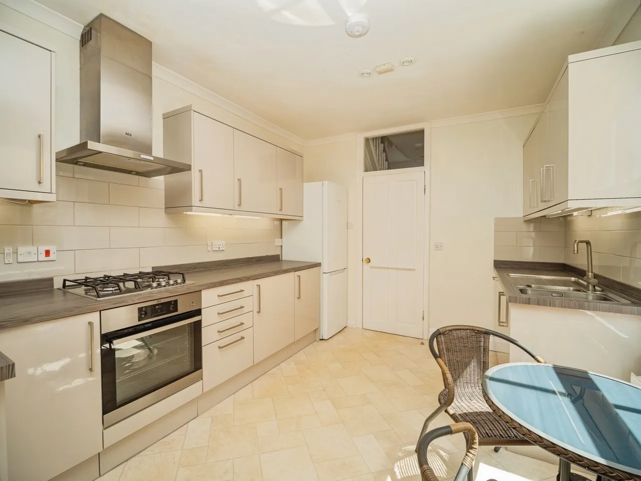 Old Castle Road, Weymouth, DT4, photo 9