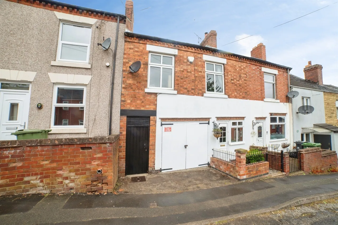 3 bed house for sale, Nelson Street, Heanor, DE75
