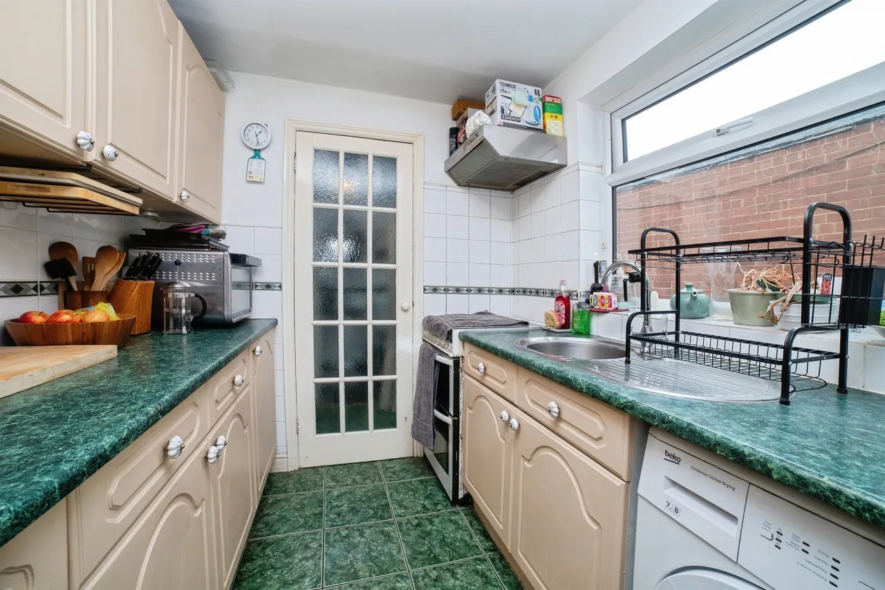 Nelson Street, Heanor, DE75, photo 8