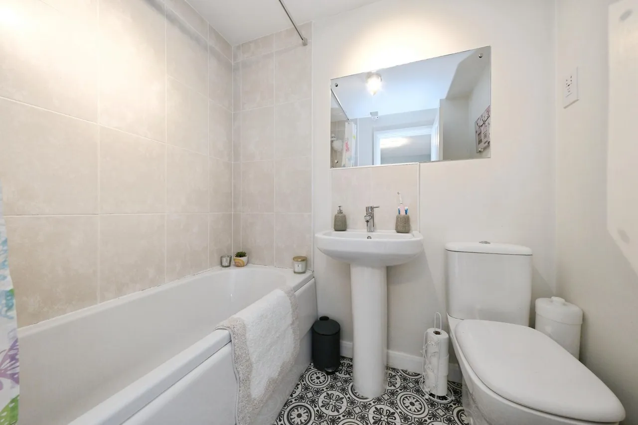 Sunstone Grove, Sutton-in-ashfield, NG17, photo 10