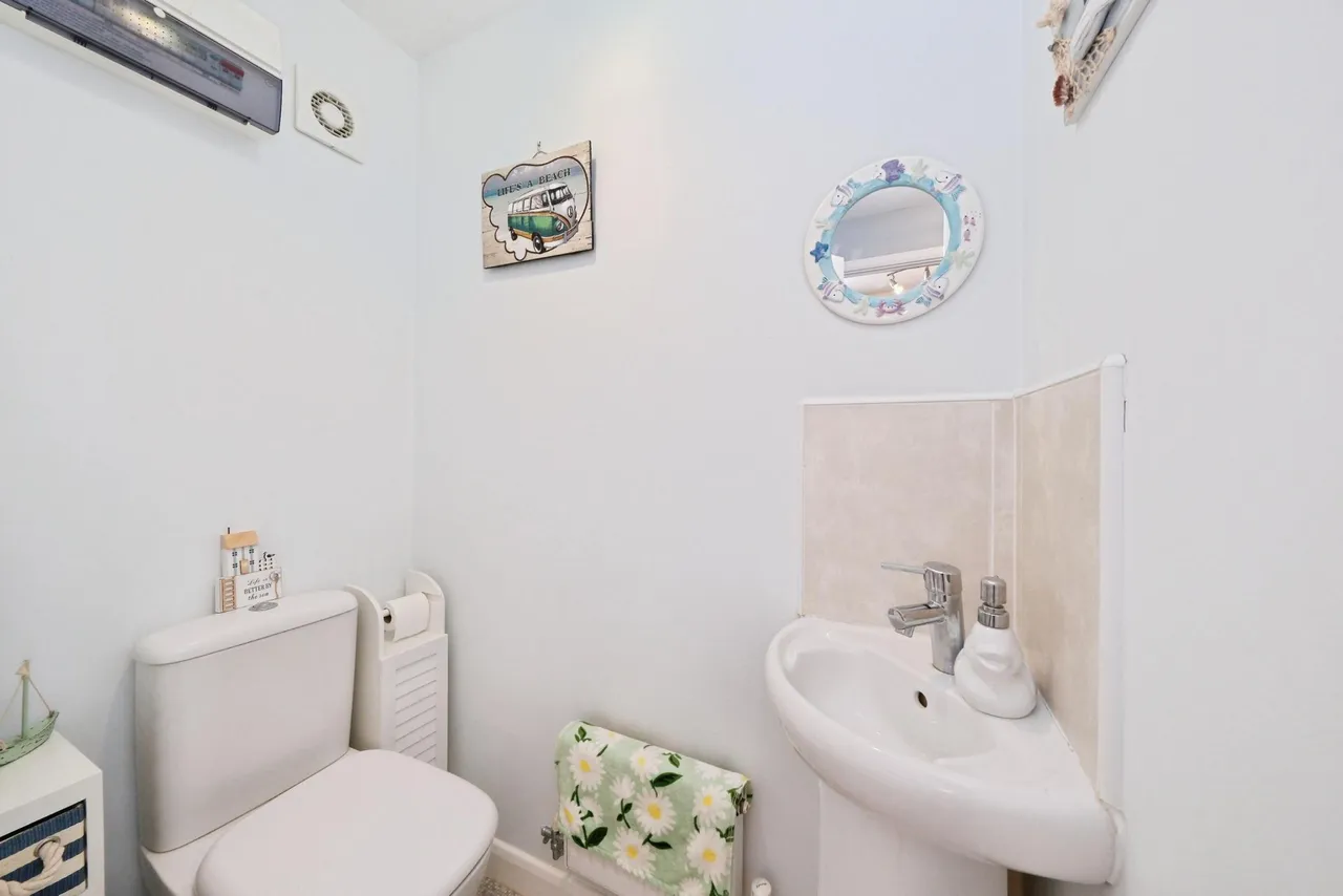 Sunstone Grove, Sutton-in-ashfield, NG17, photo 9