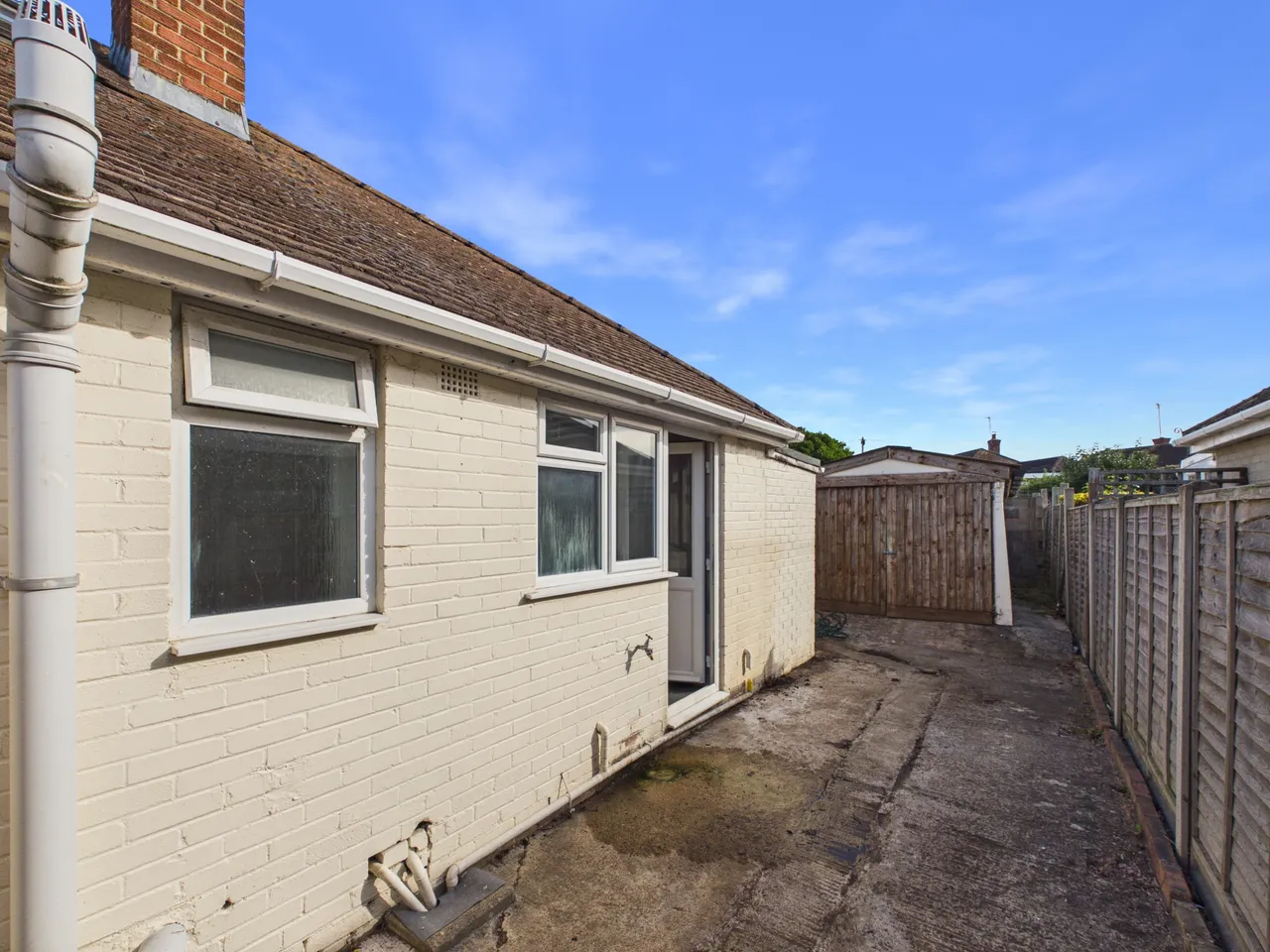 Winchester Way, Cheltenham, GL51, photo 16