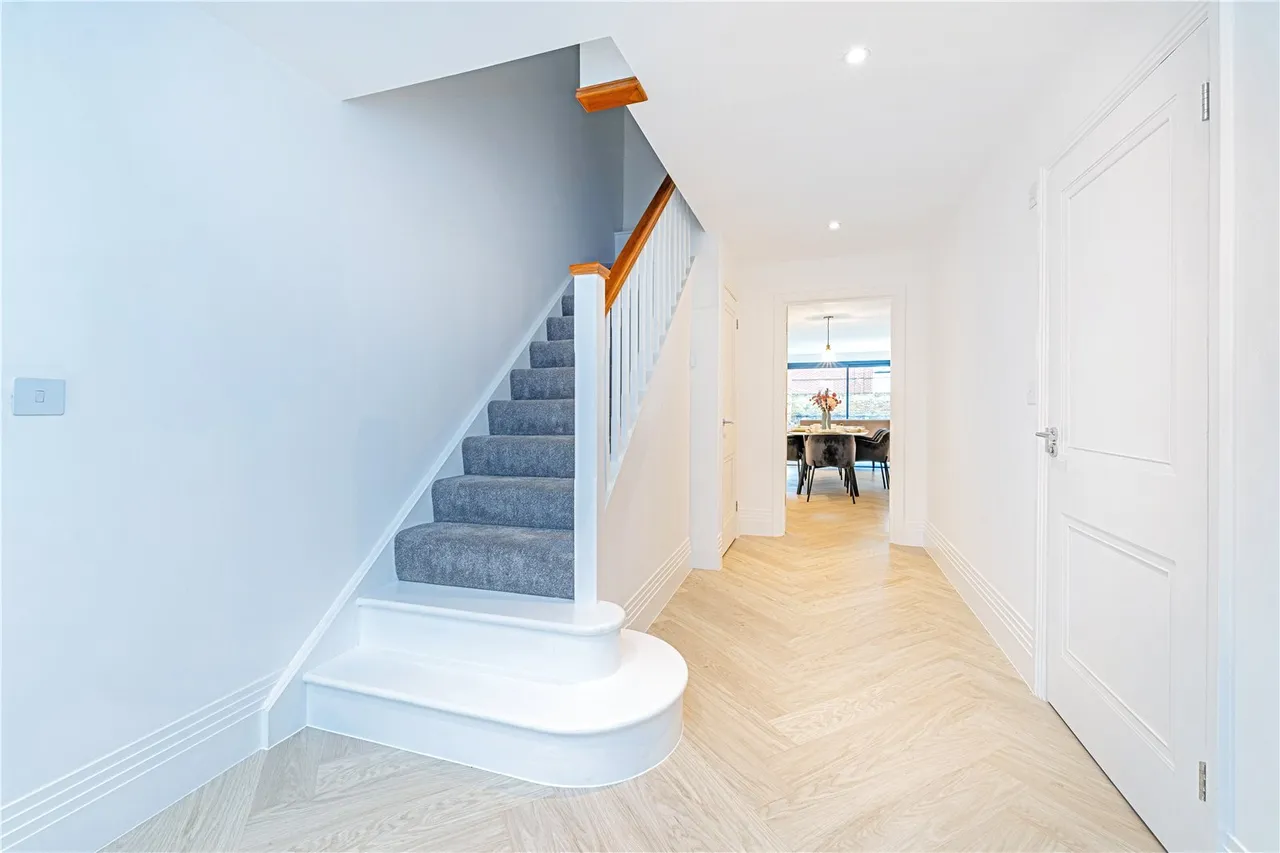 Bonville House, Hampton, TW12 2SX, photo 8