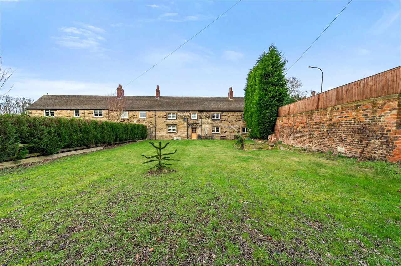 Doncaster Road, Foulby, WF4, photo 22