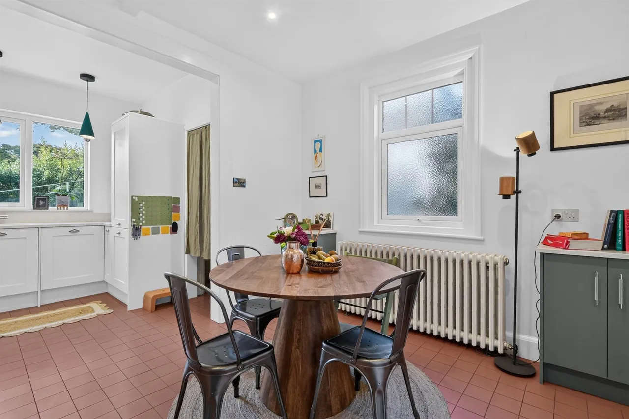 Off Malone Road, Belfast, BT9, photo 28